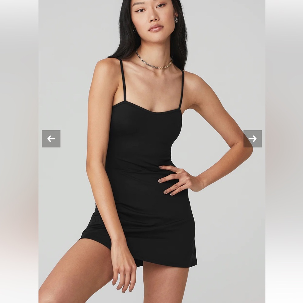 Alo 	ALOSOFT COURTSIDE TENNIS DRESS

Worn once!